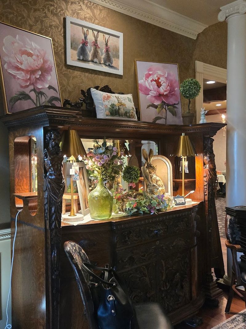 Service Rooted in Genuine Hospitality