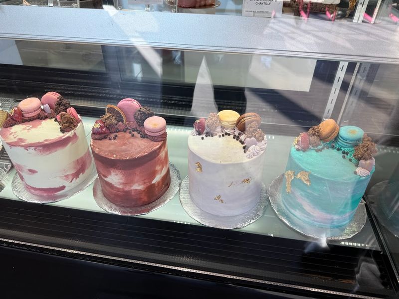 Custom Cakes That Truly Deliver