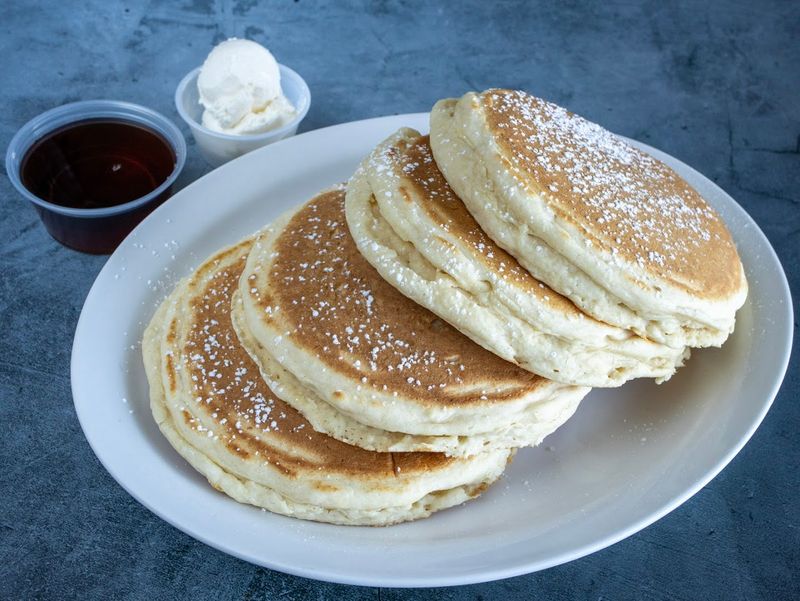 Legendary Fluffy Pancakes That Stack Sky-High