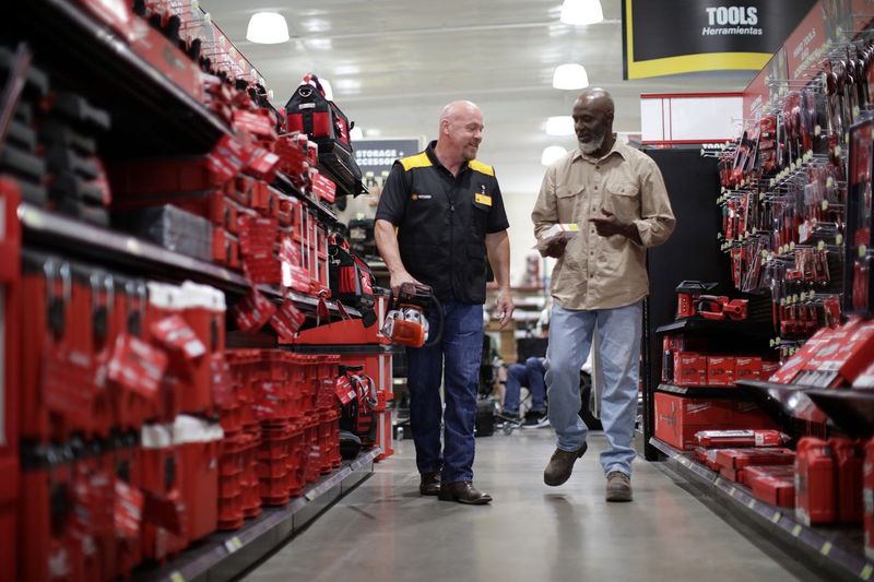 Why Houston Builders and DIYers Keep Coming Back