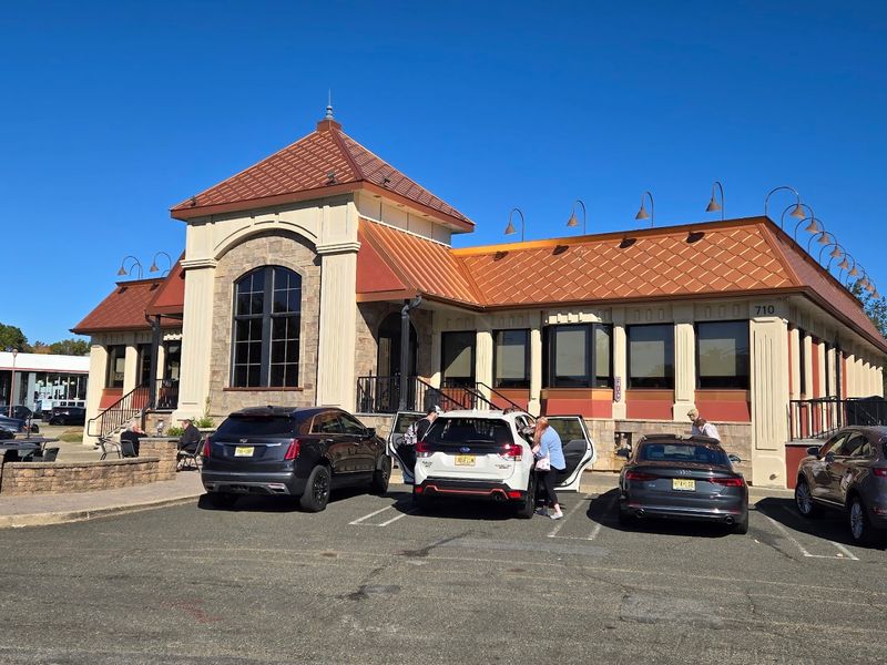 Why Pompton Queen Diner Remains a New Jersey Institution