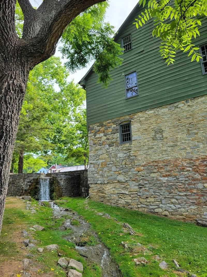 Plan Your Visit to 15 Tannery Lane