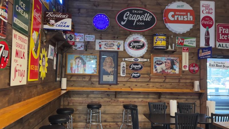 Hours and Timing Tips for Your Visit