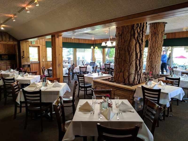 The Warm, Woodsy Atmosphere Inside the Dining Room