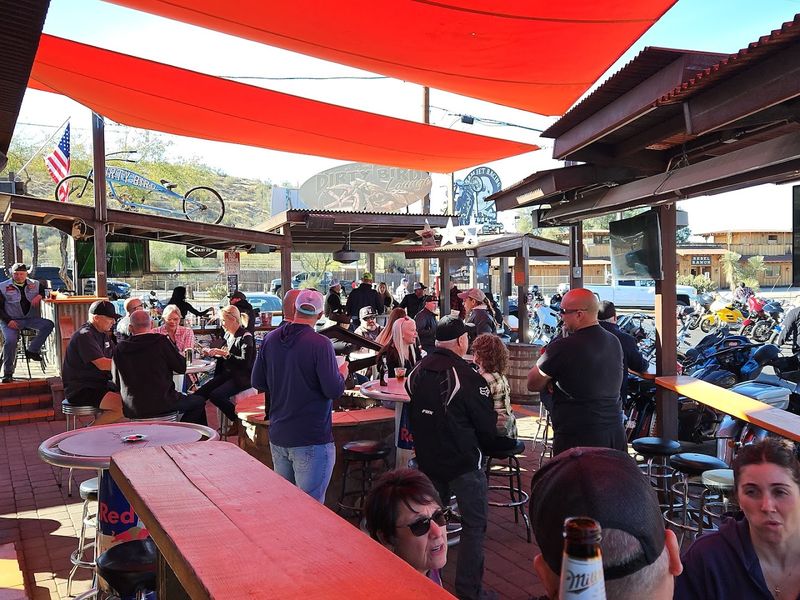 This Hangout Feels Bigger Than A Meal Stop