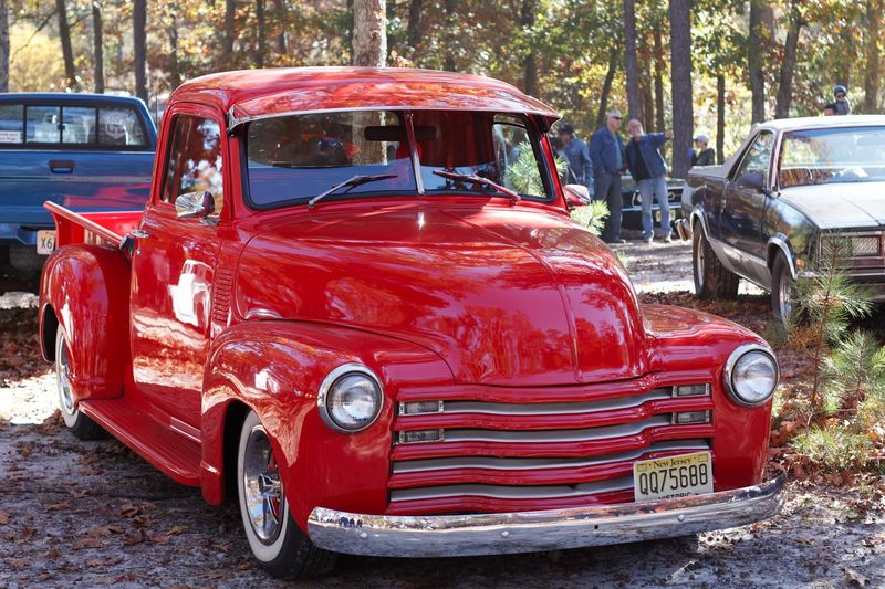 The Annual Pumpkin Run Car Show That Draws a Crowd