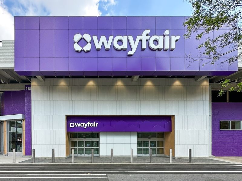 Wayfair Brings a Massive Atlanta Store to Howell Mill