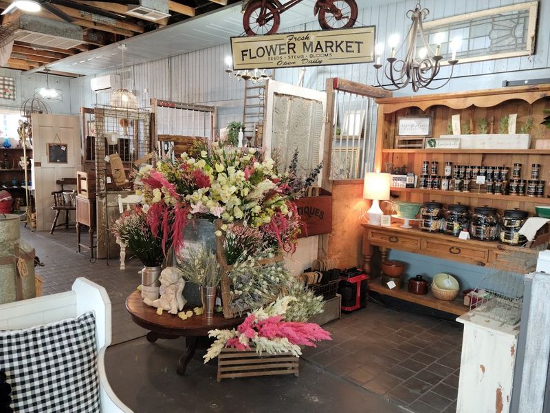 The Story Behind Junk 360 Antiques