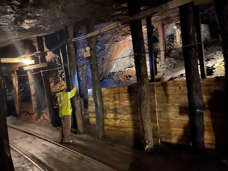 Three Coal Veins Make The Tour Feel Real