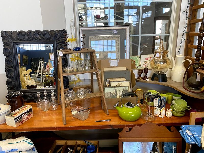 The Keystone Building Loft Boasts A Warehouse Vibe