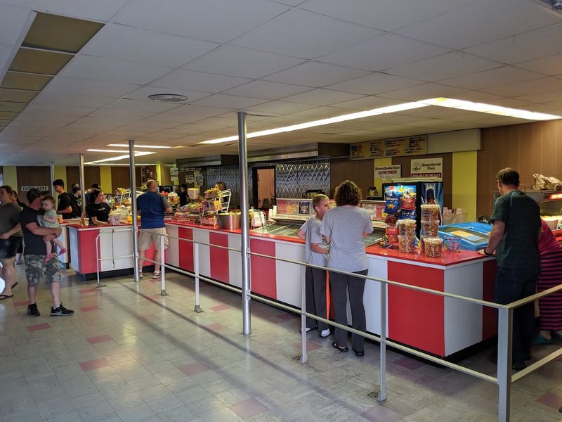 The Vintage Snack Bar Looks Unchanged Since 1964