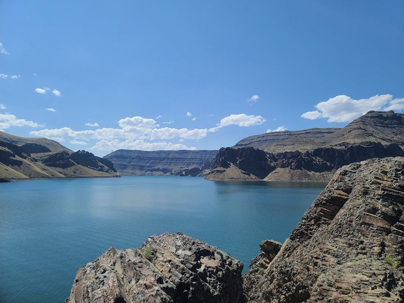 Lake Owyhee State Park, Adrian, Oregon