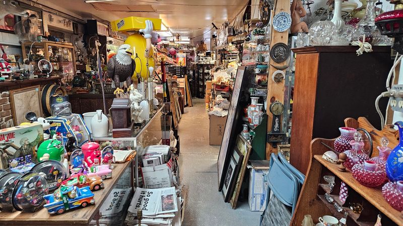 Why Elwood Antiques Belongs on Every Treasure Hunter's List