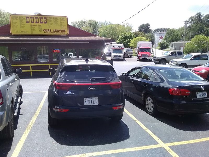 Find It at 1505 Roanoke Street, Christiansburg, Virginia