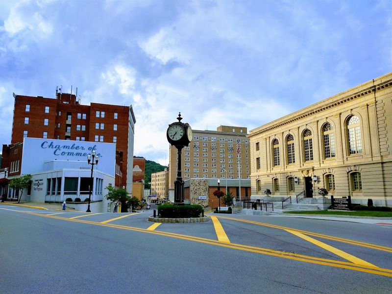 A Close-Knit Community With Real Character