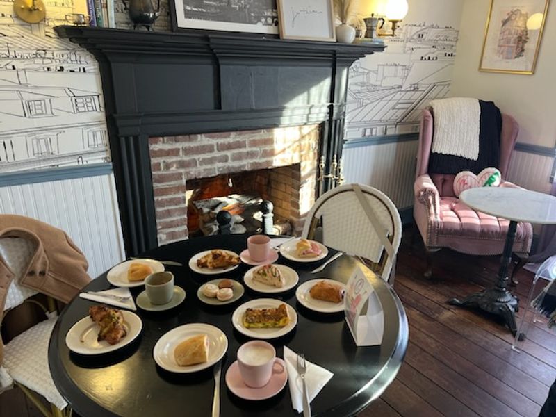 The French-Inspired Interior That Transports You Straight to Paris