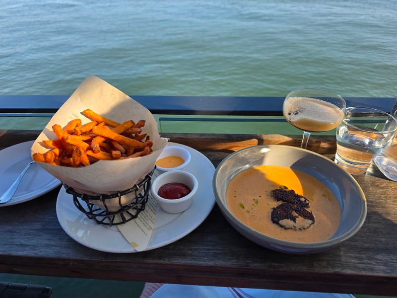 Seasonal California Cuisine With Local Ingredients