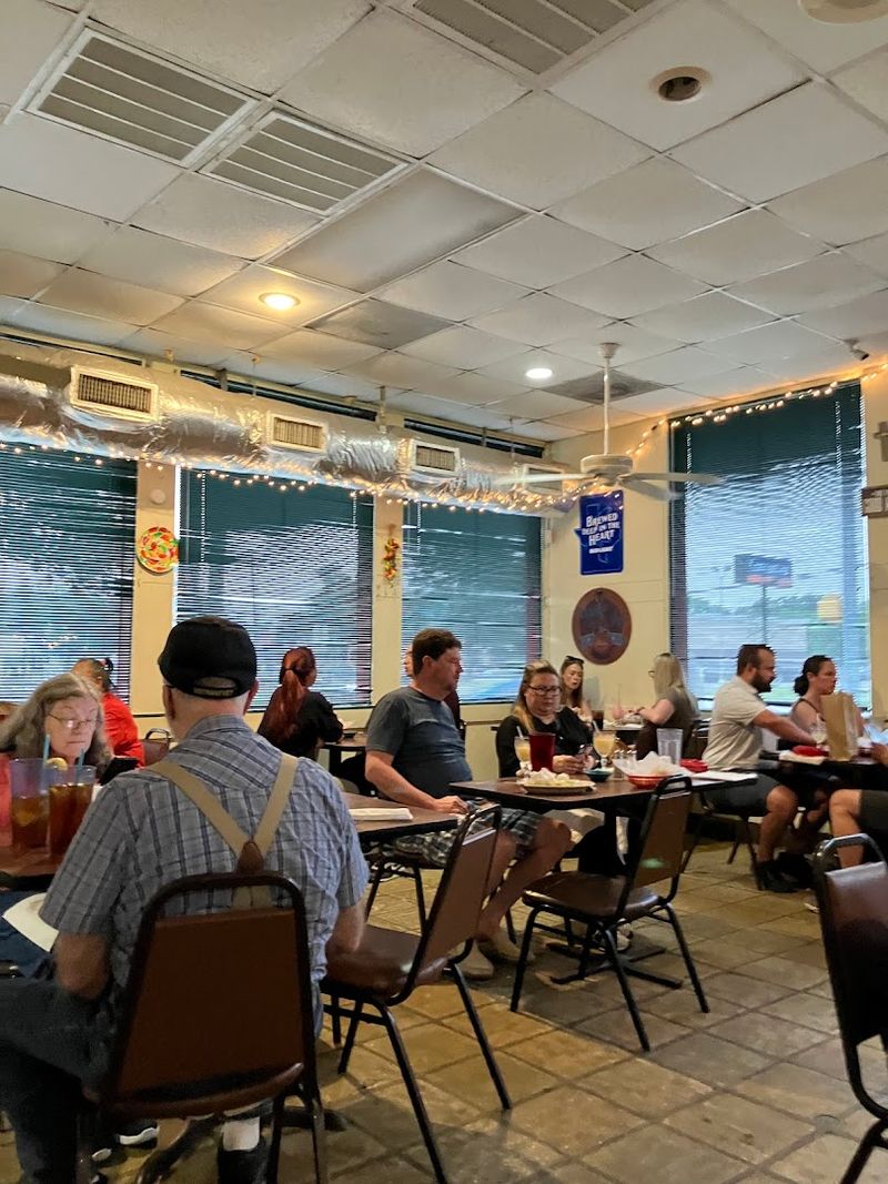 Enchiladas y Mas, Texas