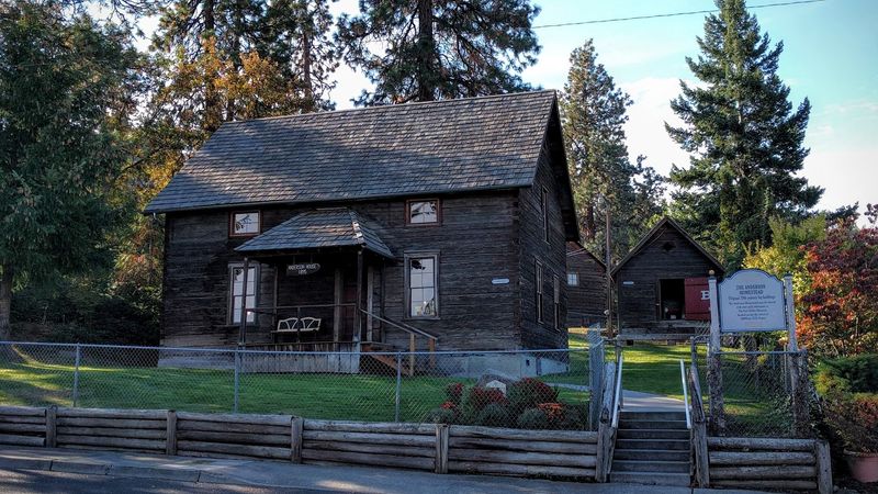 Planning Your Visit to Fort Dalles Museum and Anderson Homestead