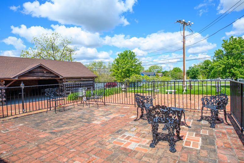 Plan Your Visit to 7783 Main Street, Middletown, VA