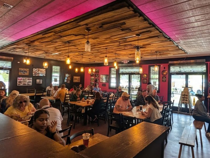 Why CorkScrew BBQ Keeps People Talking