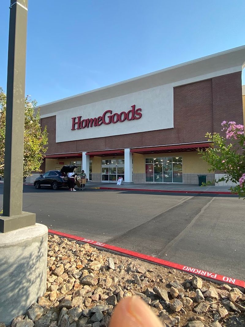 A New HomeGoods Comes To Craig Road