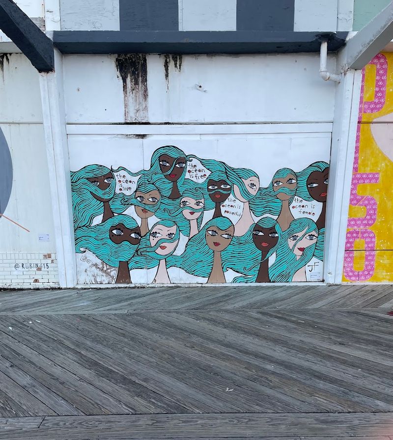 Food Near the Boardwalk to Fuel Your Art Walk