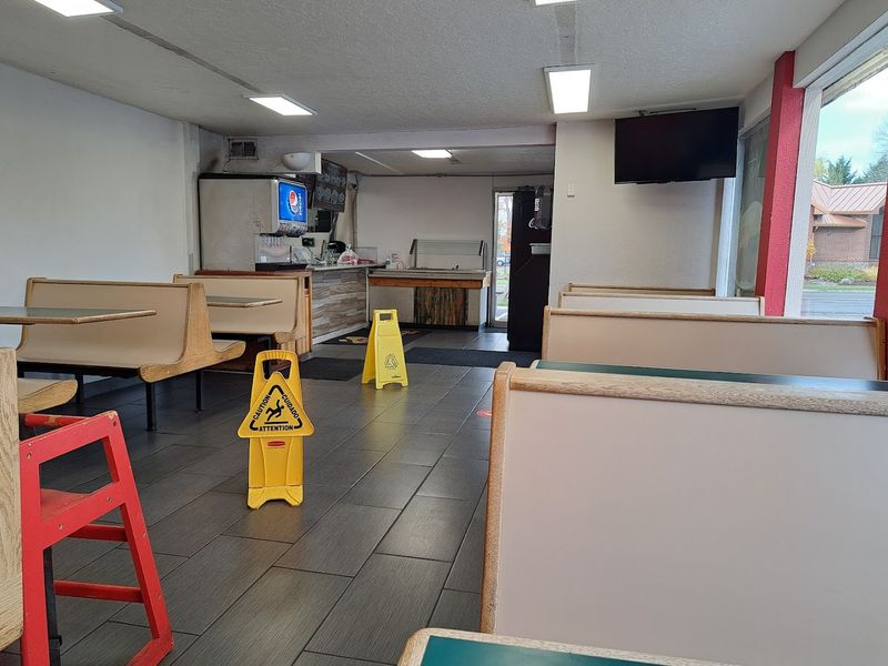 A Cozy Spot With a Neighborhood Feel