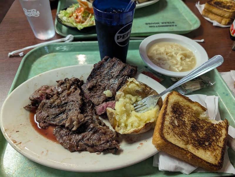 The Garlic Toast That Deserves Its Own Spotlight