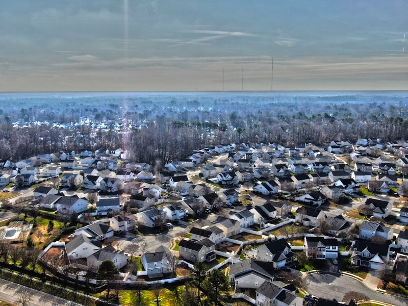 Suffolk: The Peanut Capital That Stretches From the Suburbs to the Swamp and Sees No Need for a Train