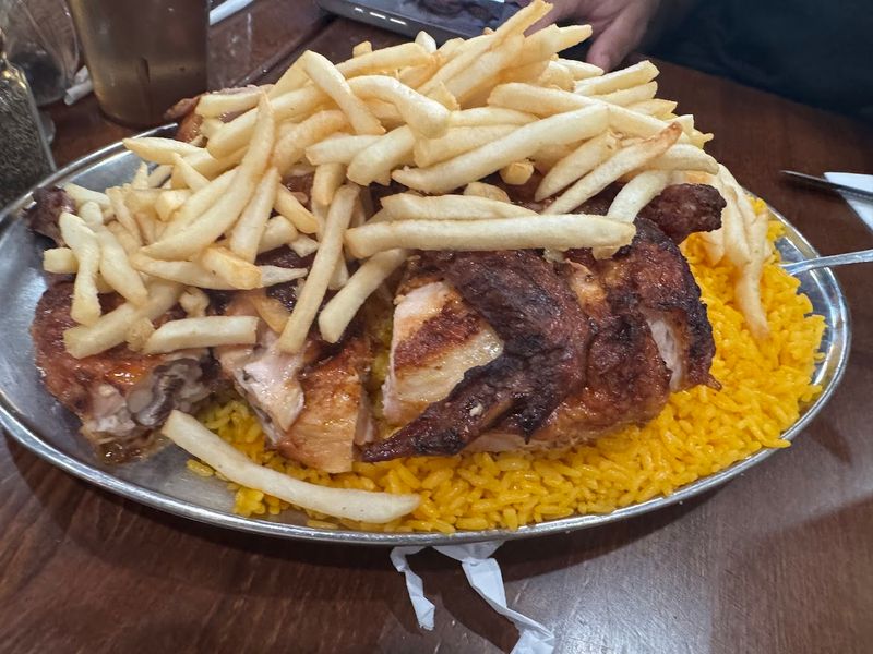 Portion Sizes That Genuinely Surprise First-Timers