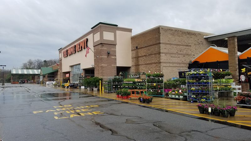 Garden Supplies and Outdoor Plants