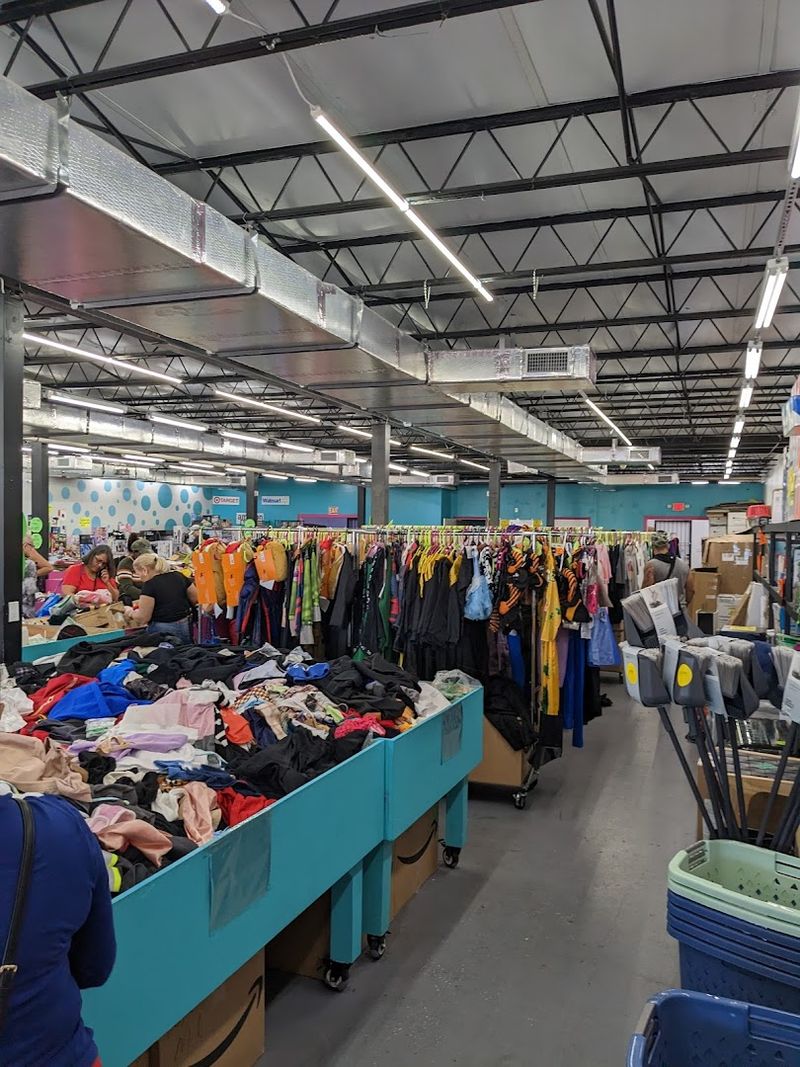 Bin Digging Turns Shopping Into A Hunt