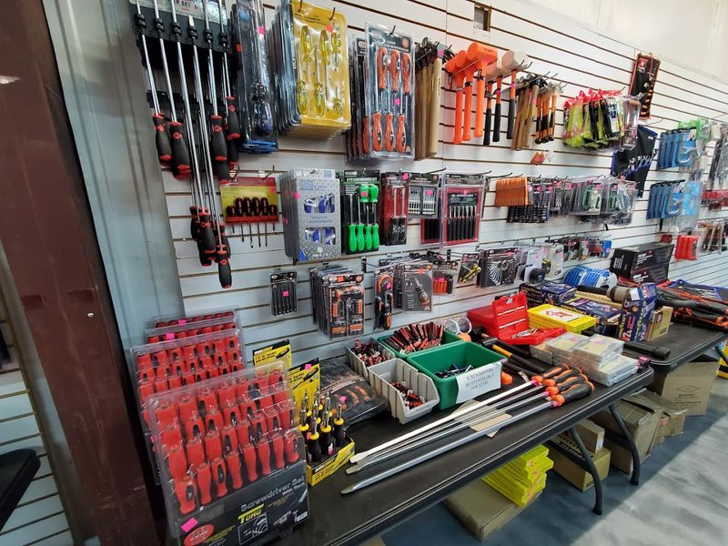 New Finds That Keep Shoppers Curious