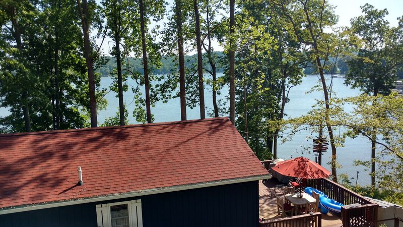 Accommodations and Nearby Amenities