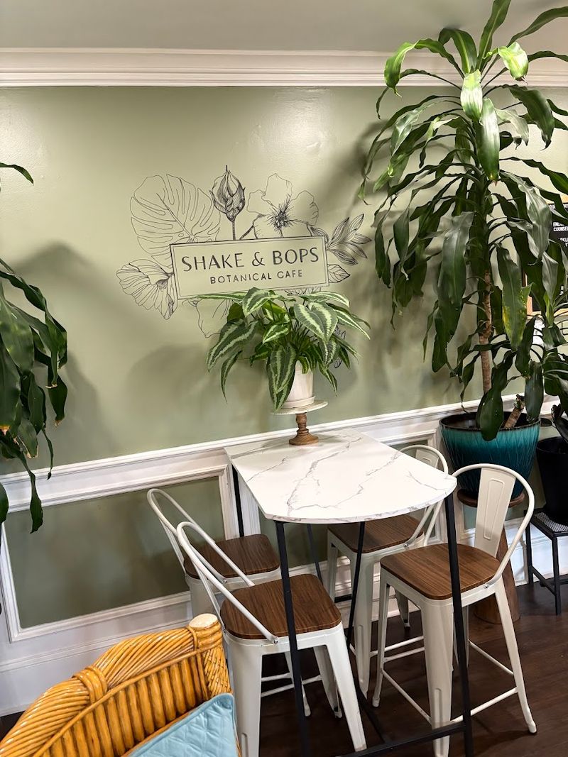 Local Art That Turns the Walls Into a Mini Gallery