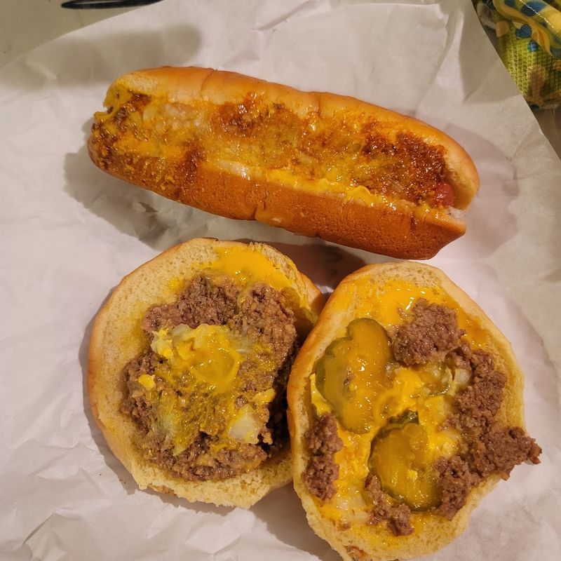 The Iconic Zip Burger Worth Every Bite