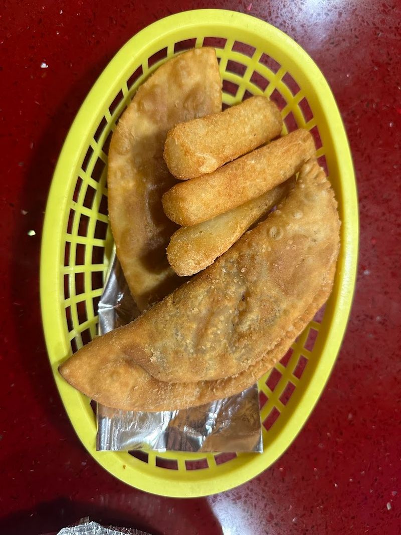 Ham Croquettes and Empanadas, the Appetizers Worth Arriving Early For