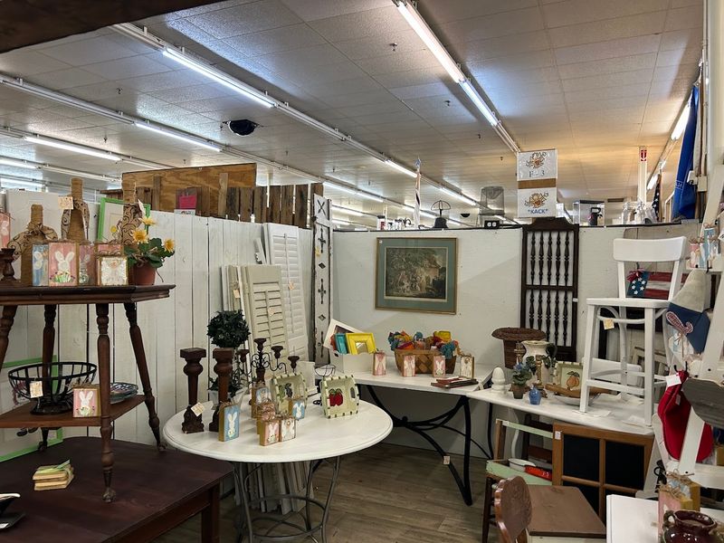 A Top 5 Antique Mall In The South