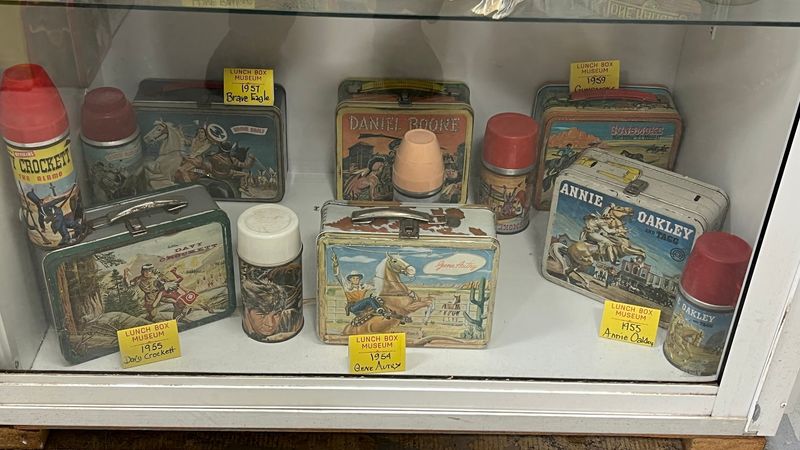 Hopalong Cassidy, Charlie's Angels, And A Rare E.T