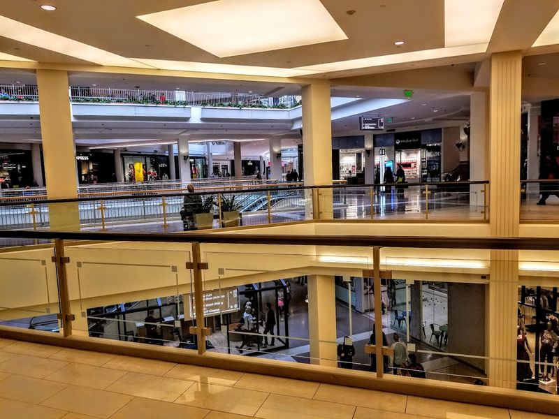 Four Levels of Shopping: Hundreds of Stores Under One Roof