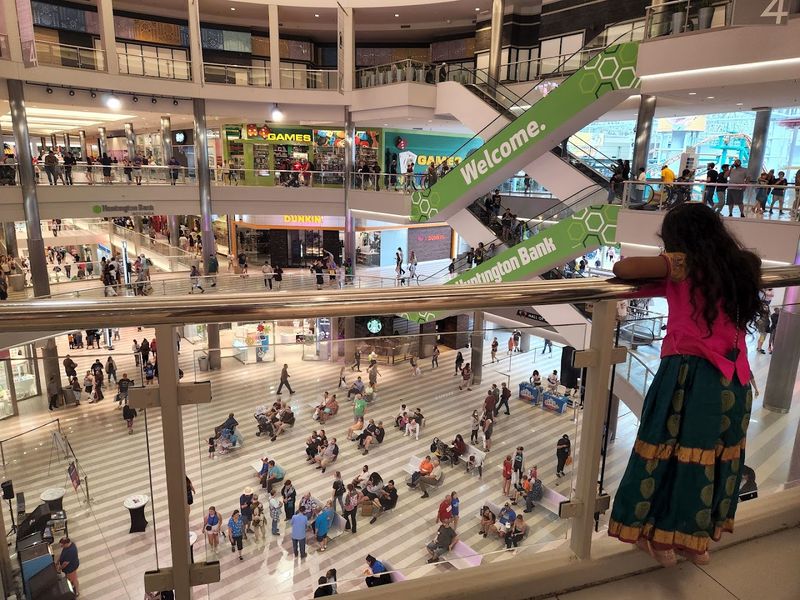 Over 520 Stores Across Four Levels