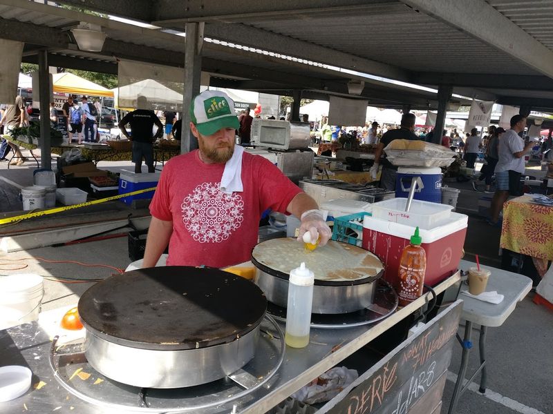 Prepared Foods And Ready-To-Eat Bites For The Hungry Shopper