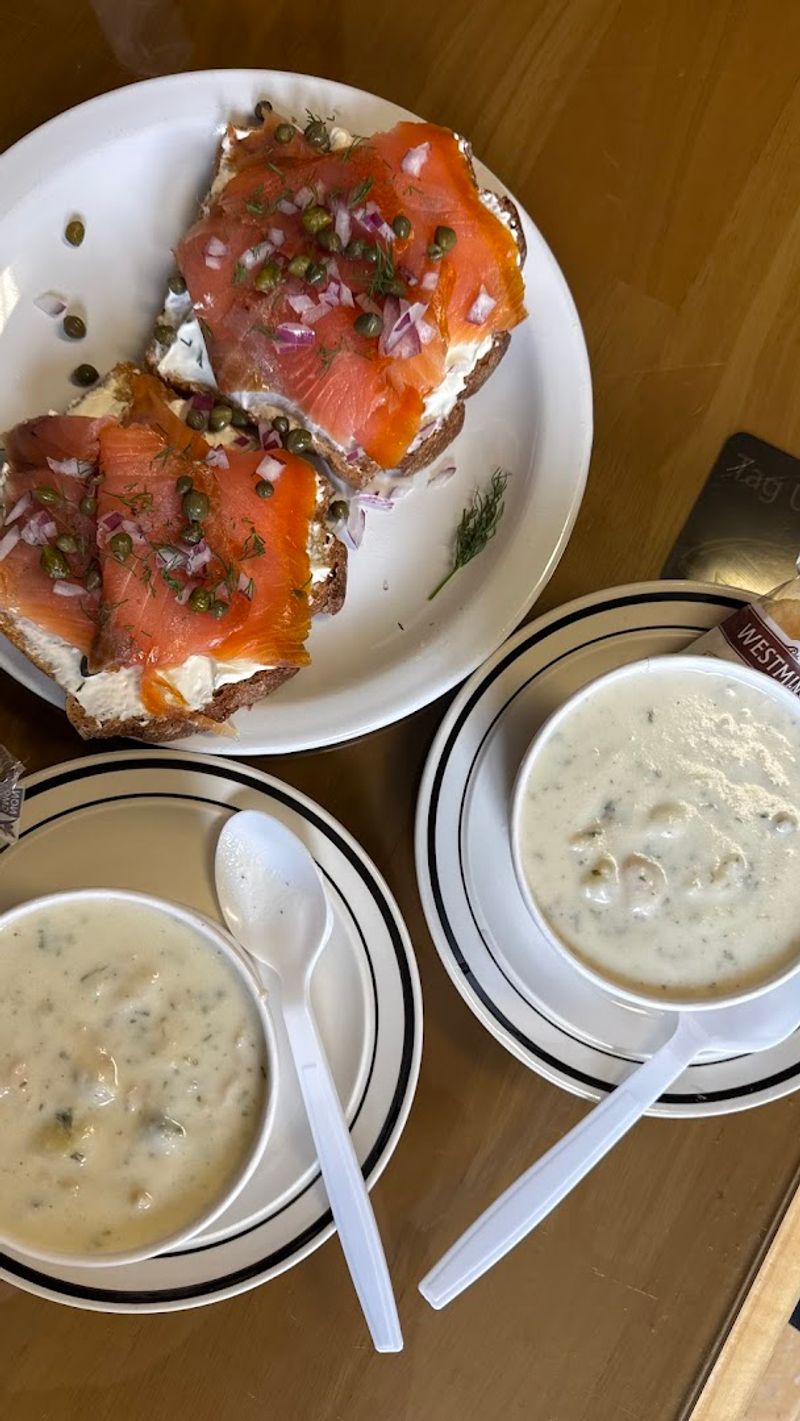 The Clam Chowder That Keeps People Coming Back