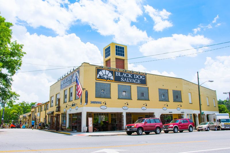 Planning Your Visit to 902 13th Street SW, Roanoke