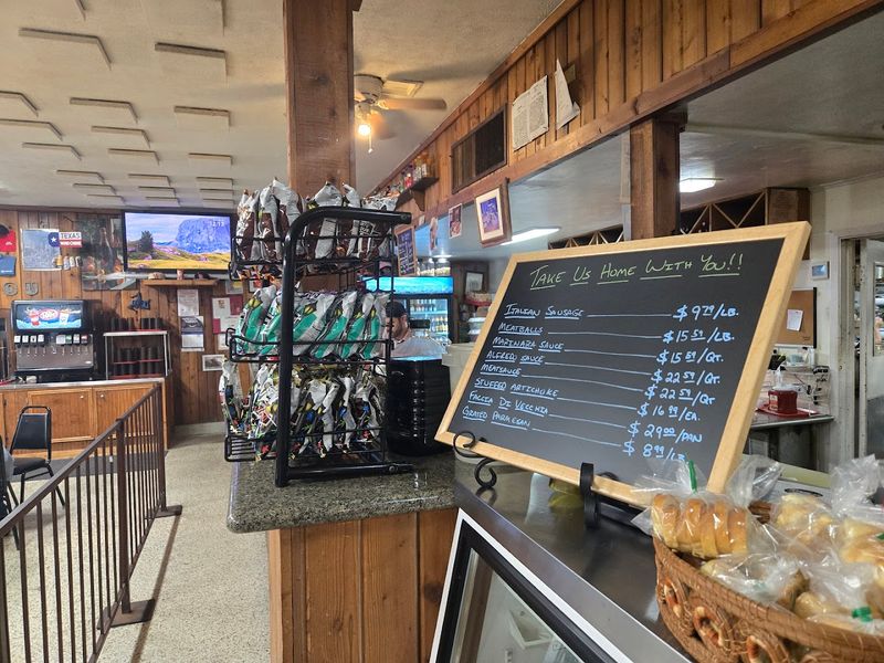 The Market Shelves That Make You Want To Cook At Home