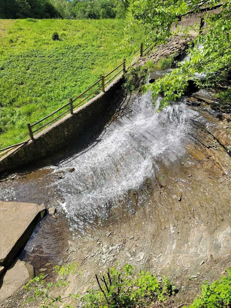 A Waterfall With a Story Worth Knowing