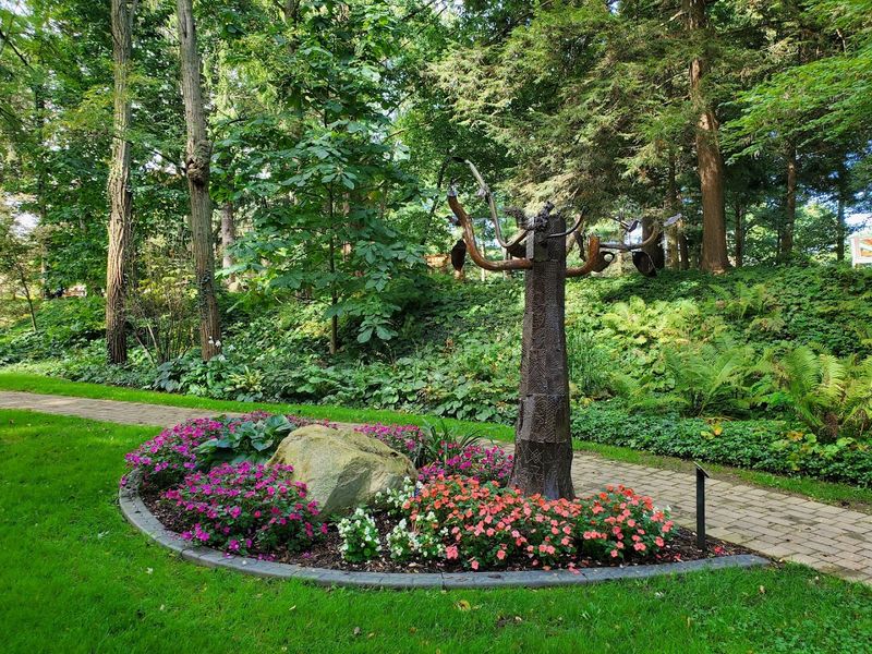 The Quilt Garden Display That Brings Indiana's Amish Heritage to Life in Flowers