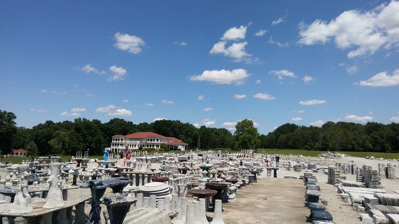 A Countryside Setting That Makes the Drive Worth It