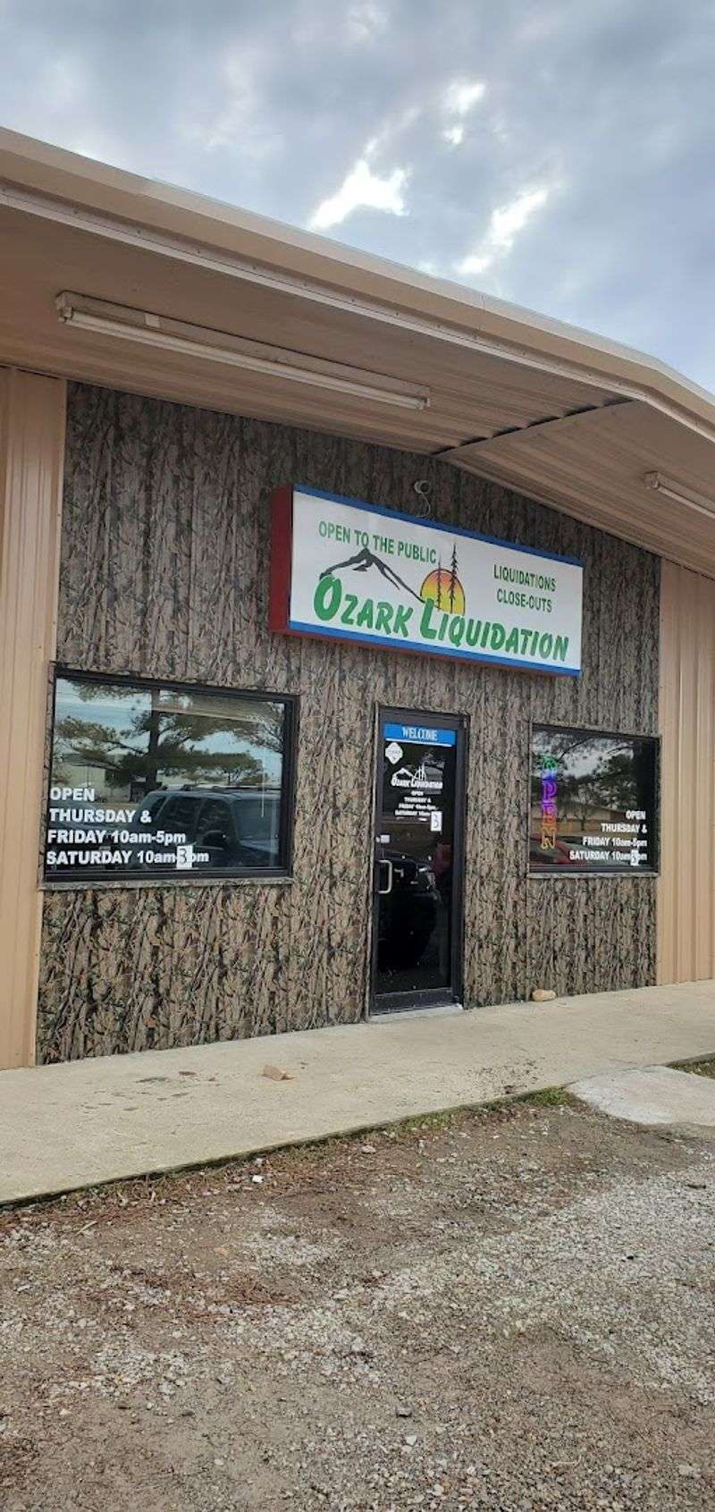 How This Store Became A Deal Stop